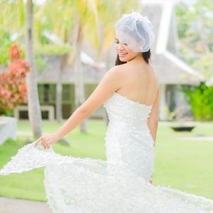 Meet your Posher, Feliz jenine